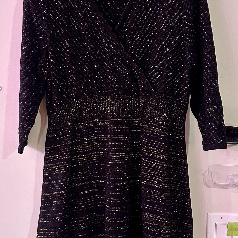 Lane Bryant Black and Gold Long Sleeve Dress